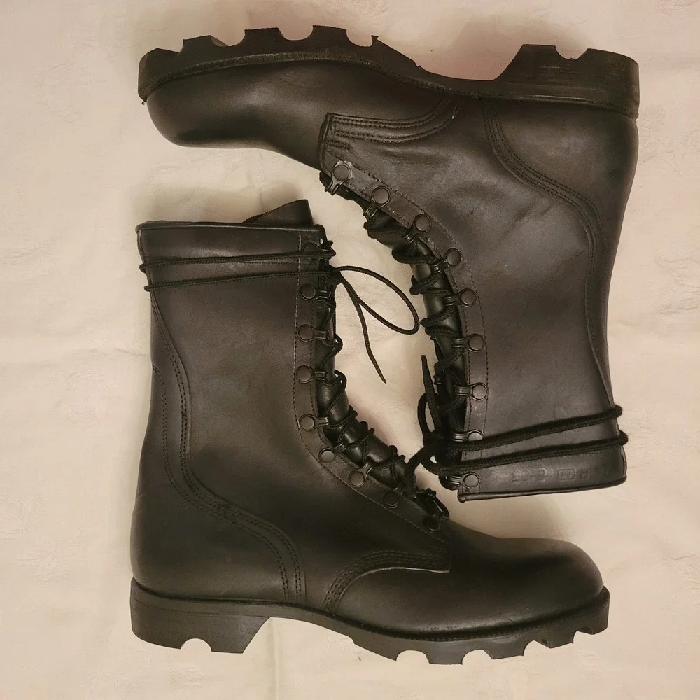 US Military 9.5R Combat Boots Black Leather Speed Lace Combat Utility Gorpcore